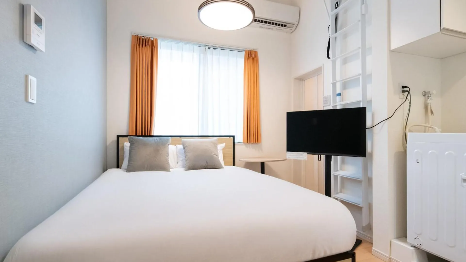 Azest-Rent Haneda 11 Токио 0*,